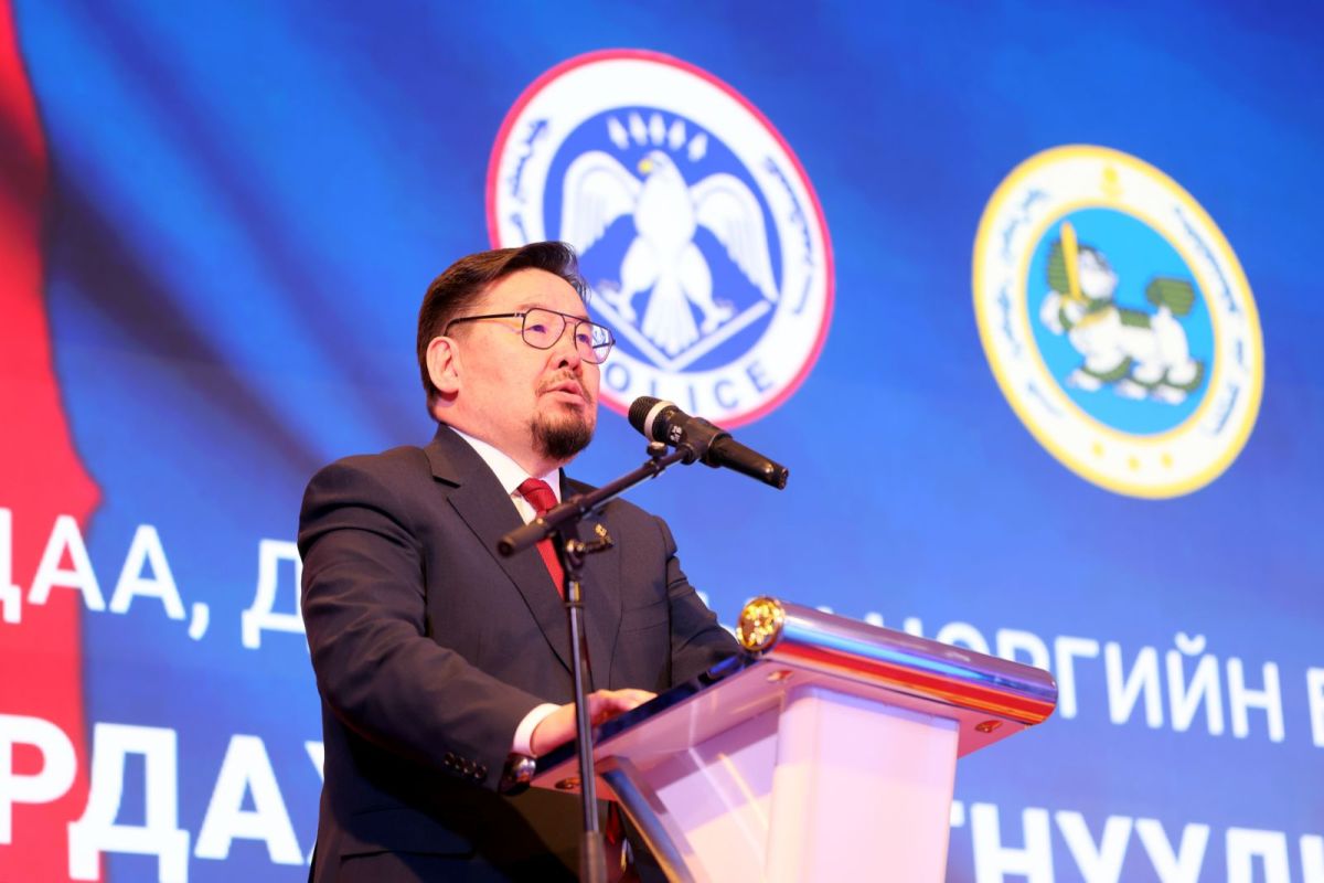 “Цэгцрэх хөдөлгөөн”-д хууль сахиулах байгууллагын хувь нэмэр чухал гэдгийг Ерөнхий сайд онцлов